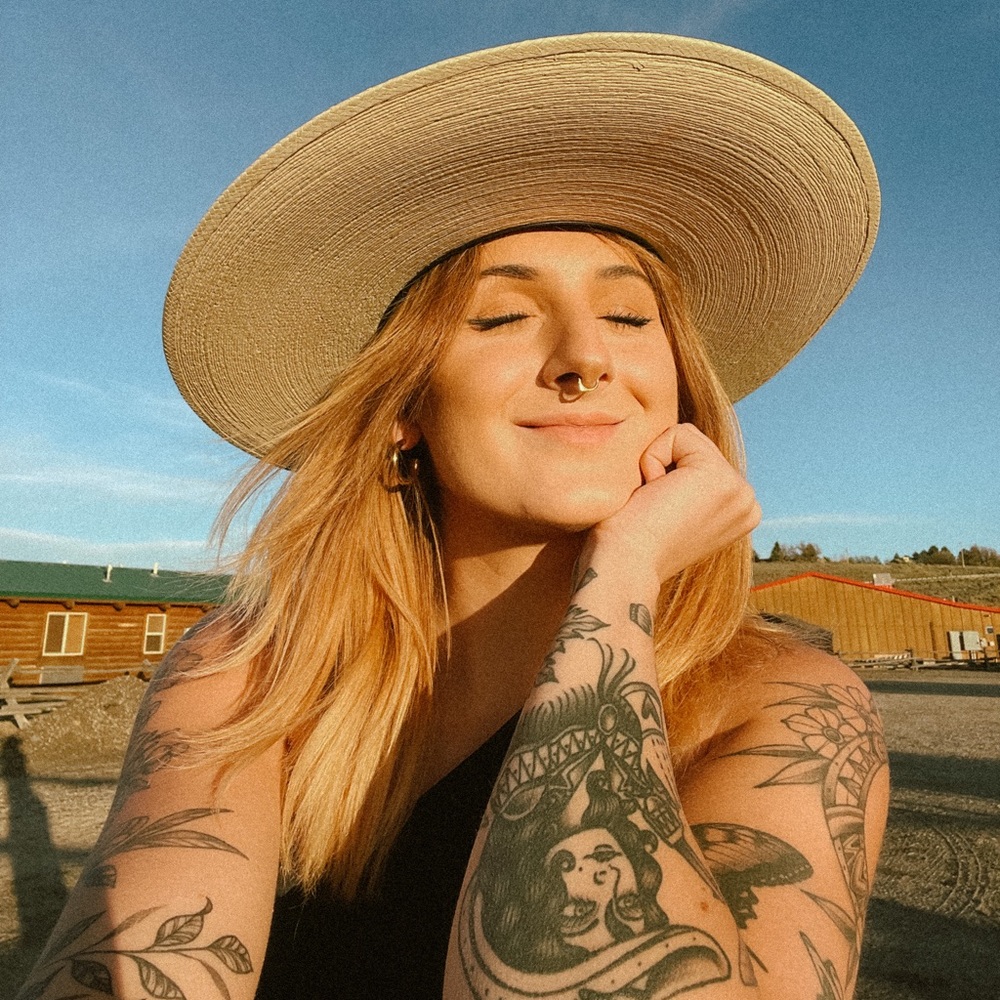 Meet your Posher, Sadie